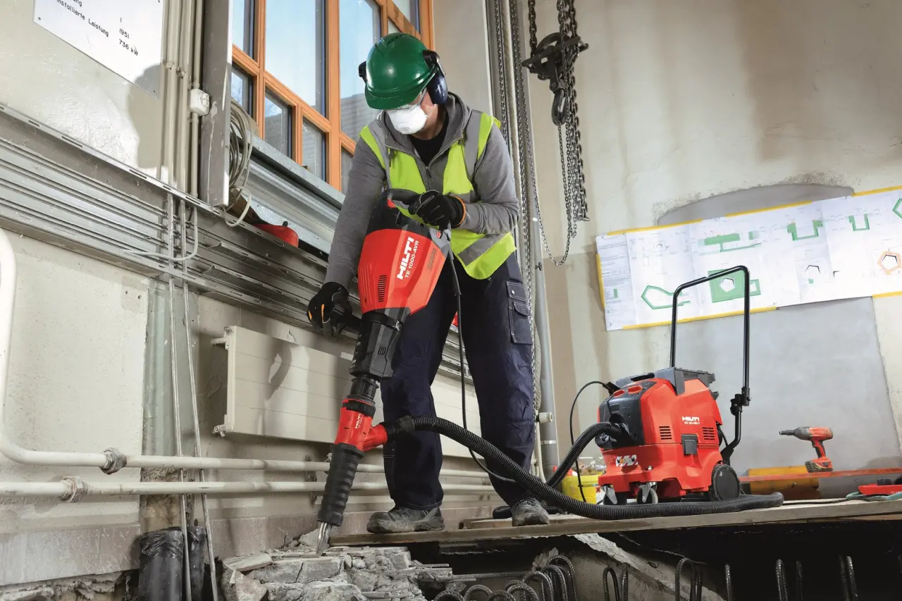 Yenimahalle Kırım, Yıkım, Fayans ve Beton Kırma